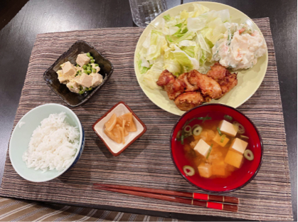 ゲストハウスの日本食