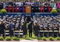 アメリカの大学における学部別の年収イメージ