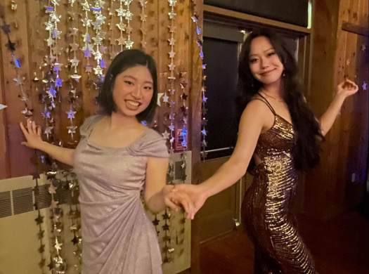 憧れのプロム！ アメリカの高校生が何もかも忘れて踊りまくる！イメージ