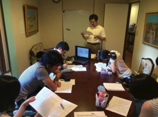 暑い夏、熱い留学準備イメージ