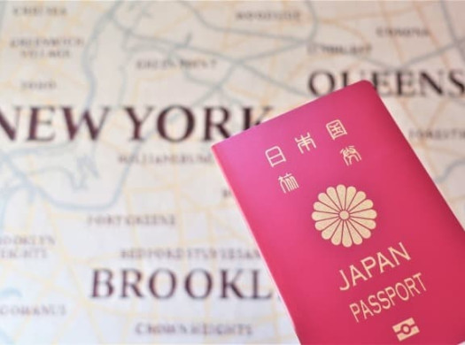 大混乱のビザ申請。大丈夫？ 秋からの留学イメージ